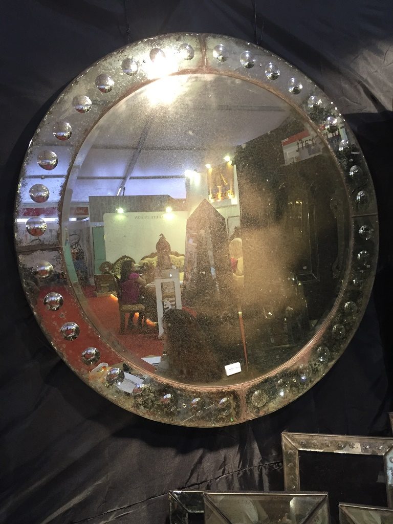 ANTIQUE VENETIAN MIRROR